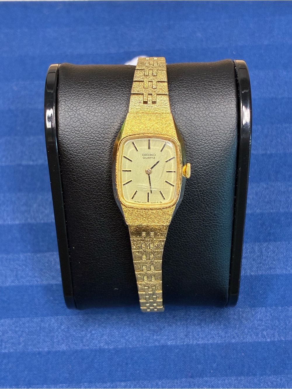 Seiko Women's Gold Textured Bracelet Watch
